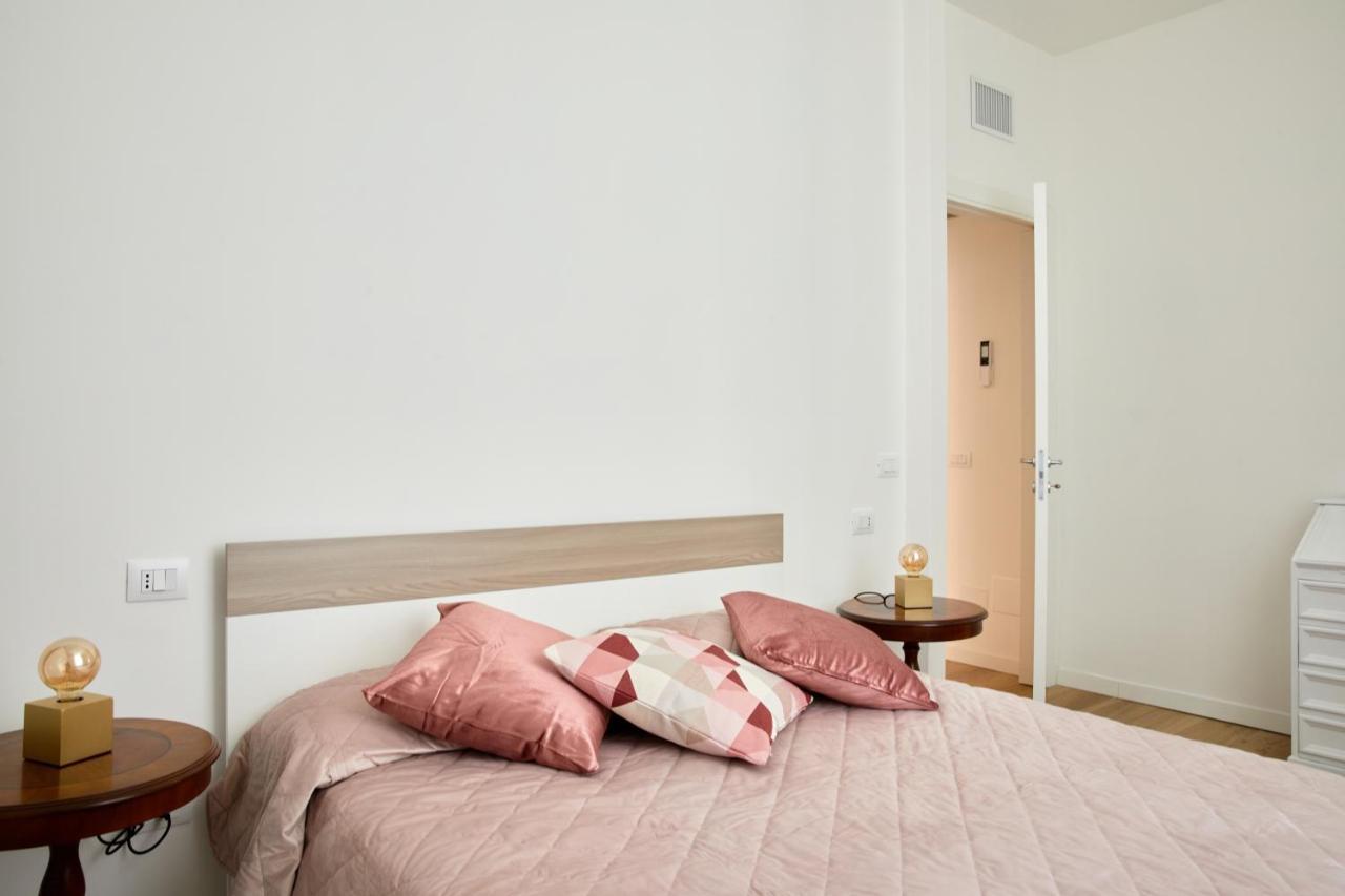 Xenia Apartments - Apartment In Fondazione Prada Milano Exterior foto